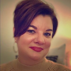 Meet your Posher, Kelli